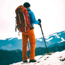 Pólo de trekking externo leve com quatro alturas ajustáveis e aderência antiderrapante, essencial para caminhadas